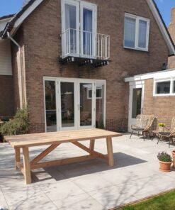 Douglas tuintafel op maat gemaakt