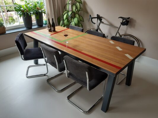 sportvloertafel met originele belijning sportvloer