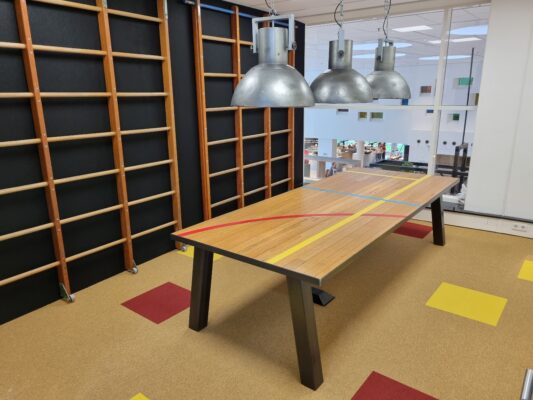 gymvloertafel met originele lijnen